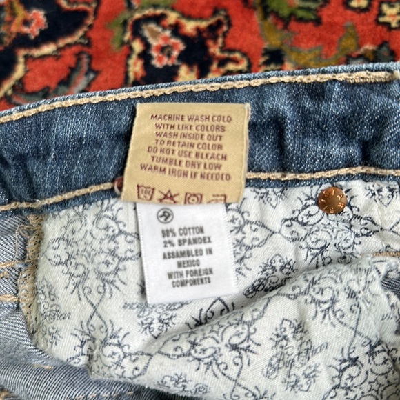 Women’s Jeans